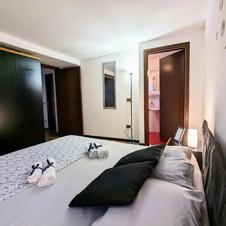 Romeo Secret Apartment